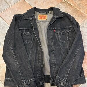 Black Levi’s Denim Jacket